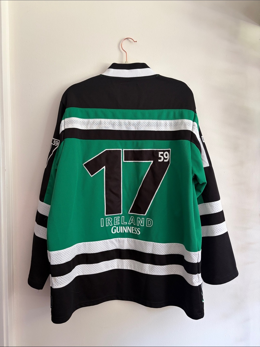 Guinness Ice Hockey Jersey - Picture 2 of 6